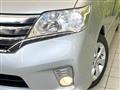 2012 Nissan Serena