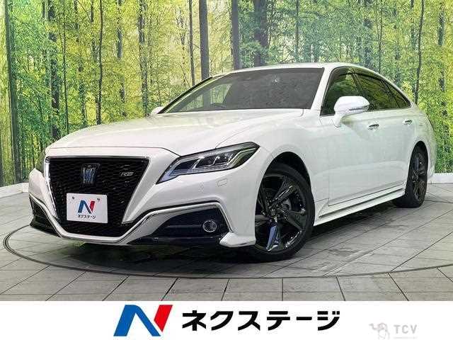 2020 Toyota Crown Hybrid