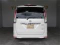 2011 Nissan Serena