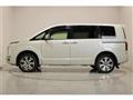 2021 Mitsubishi Delica D5