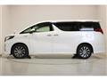 2015 Toyota Alphard Hybrid