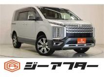 2019 Mitsubishi Delica D5