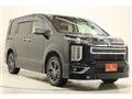 2019 Mitsubishi Delica D5