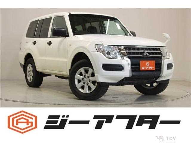 2017 Mitsubishi Pajero