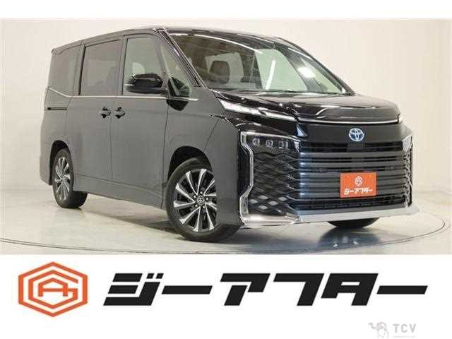 2023 Toyota Voxy