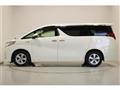 2015 Toyota Alphard Hybrid