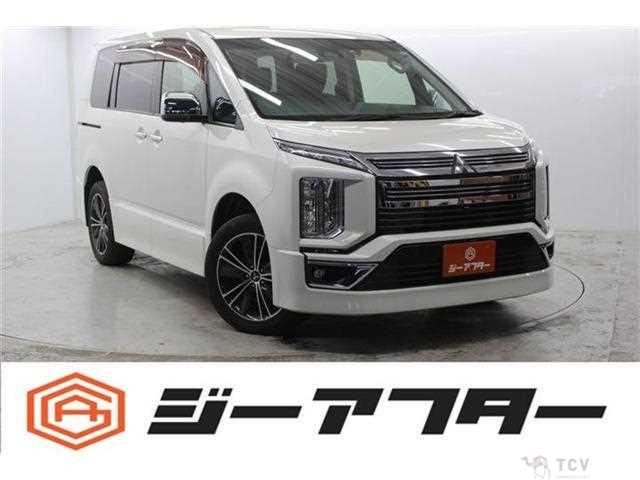 2019 Mitsubishi Delica D5