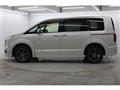 2019 Mitsubishi Delica D5