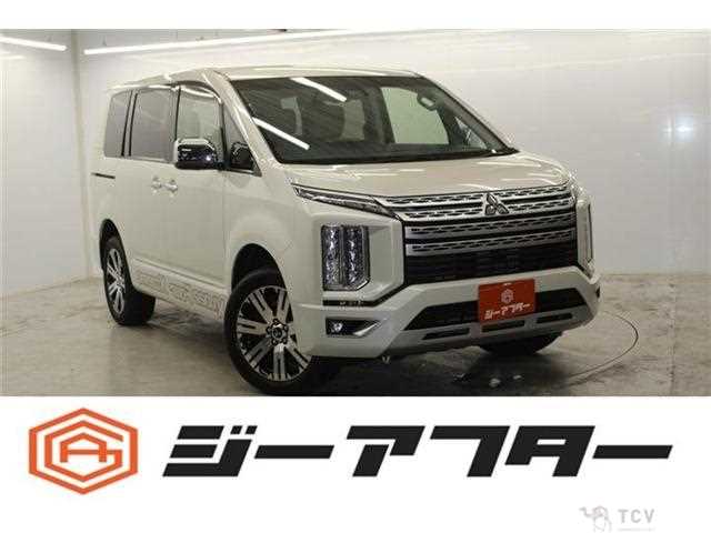 2020 Mitsubishi Delica D5
