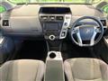 2011 Toyota PRIUS α