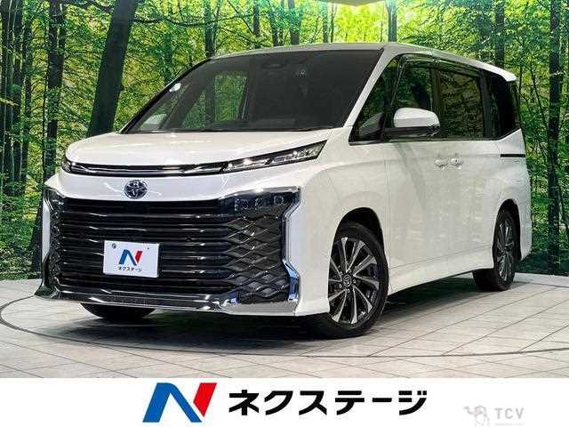 2023 Toyota Voxy
