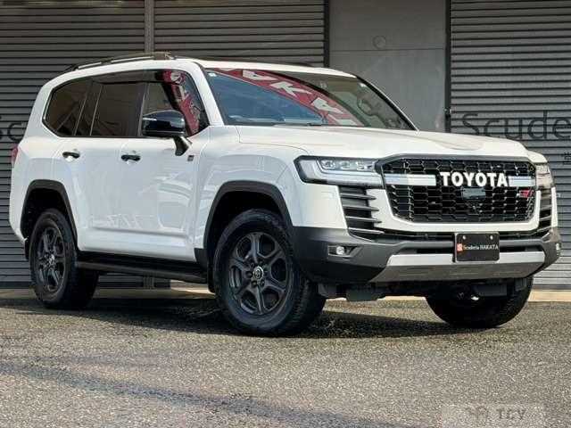 2023 Toyota Land Cruiser