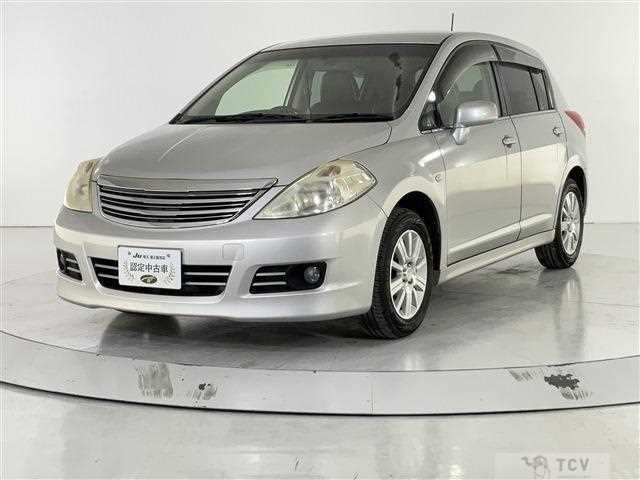 2012 Nissan Tiida