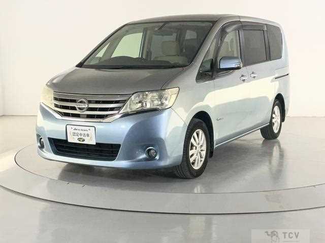 2013 Nissan Serena
