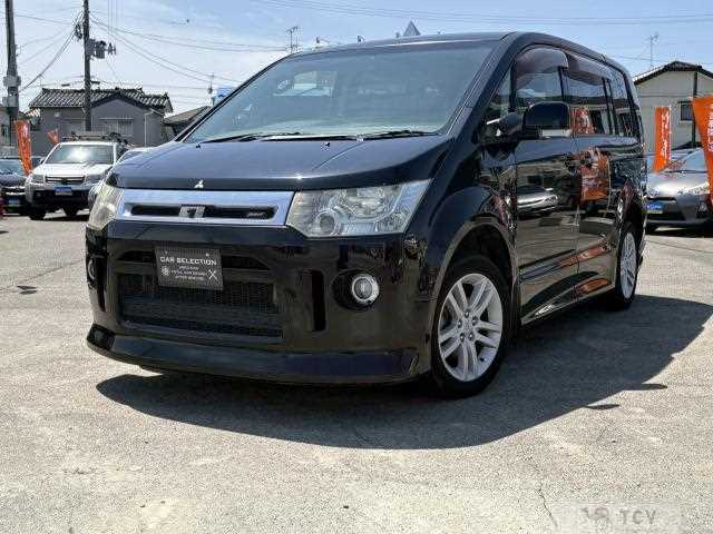 2007 Mitsubishi Delica D5