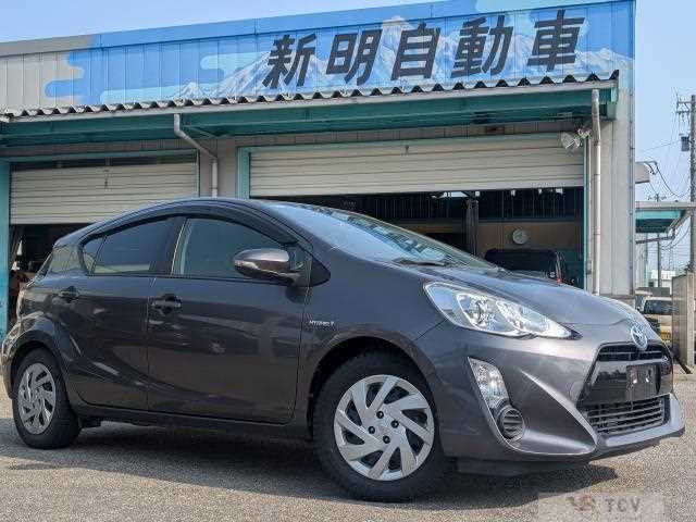 2015 Toyota AQUA