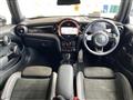 2021 BMW MINI
