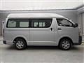 2005 Toyota Hiace Van