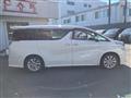 2016 Toyota Vellfire