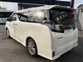 2016 Toyota Vellfire