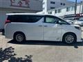 2021 Toyota Alphard Hybrid