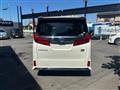 2021 Toyota Alphard Hybrid
