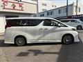 2016 Toyota Alphard G