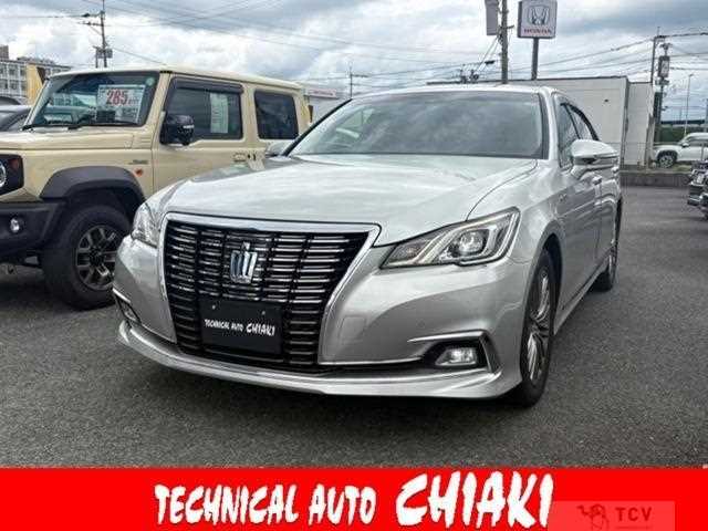 2016 Toyota Crown