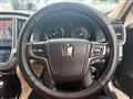 2016 Toyota Crown