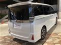2018 Toyota Voxy