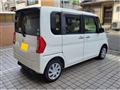 2017 Daihatsu Tanto