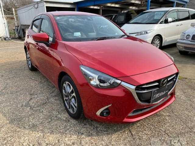 2016 Mazda Demio