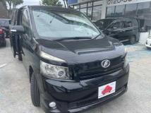 2007 Toyota Voxy