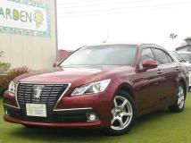2013 Toyota Crown