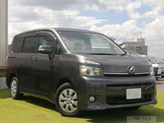 2012 Toyota Voxy
