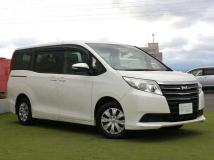 2015 Toyota Noah