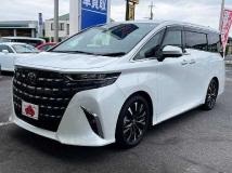 2025 Toyota Alphard Hybrid