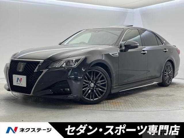 2016 Toyota Crown