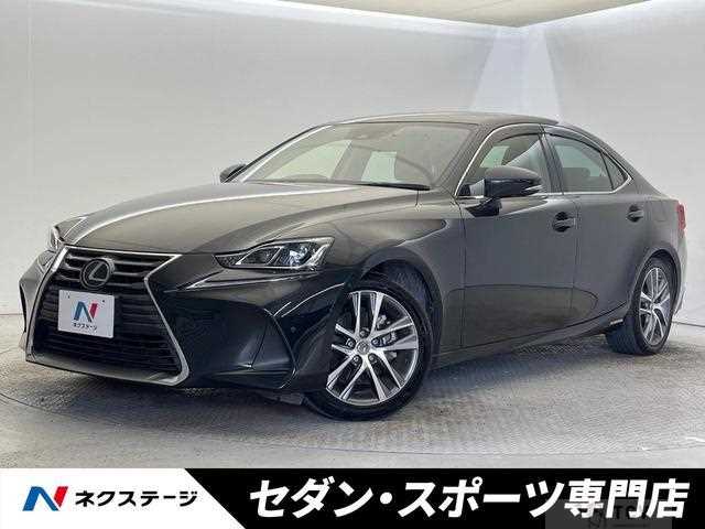 2017 Lexus IS
