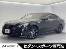 2014 Toyota Crown Hybrid