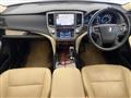 2016 Toyota Crown Hybrid