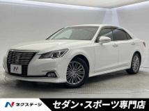 2016 Toyota Crown