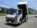2025 Isuzu Elf Truck