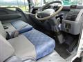 2005 Mitsubishi Fuso Canter Guts