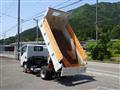 2025 Isuzu Elf Truck