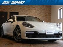 2017 Porsche Panamera