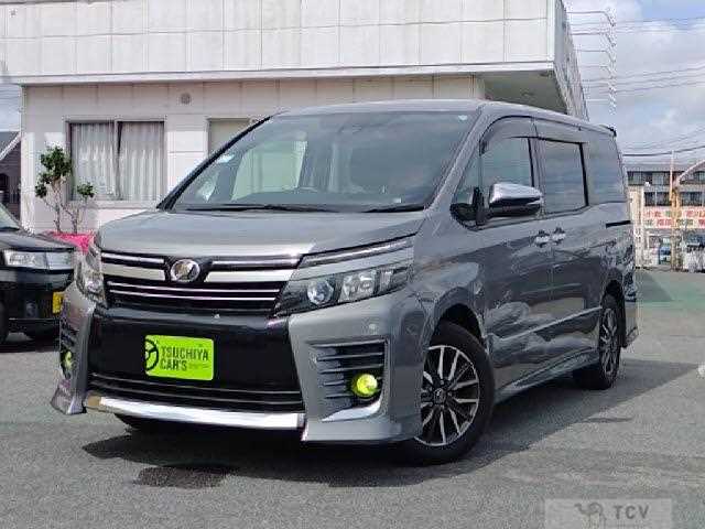 2017 Toyota Voxy