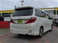 2013 Toyota Alphard G