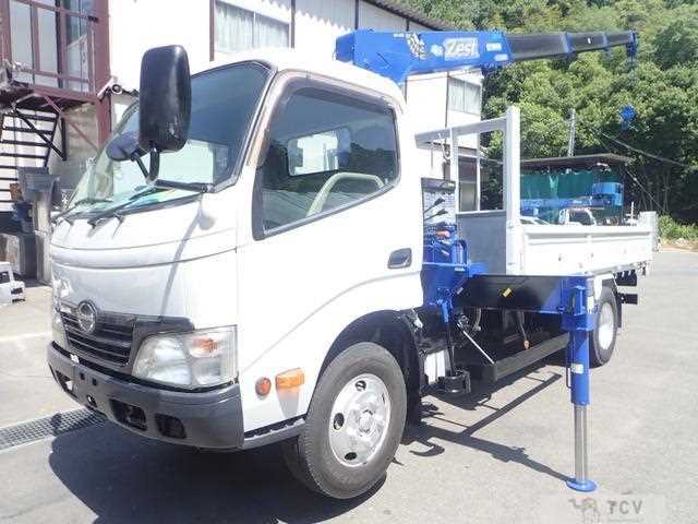 2011 Hino Dutro