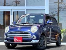 2007 Daihatsu Miragino